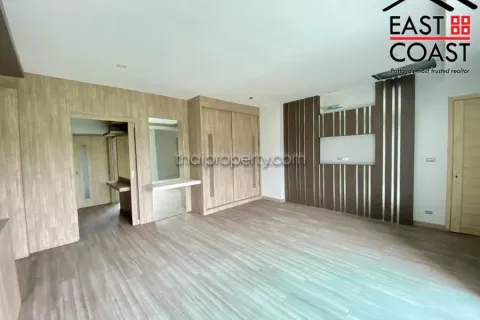 Estudio en Pattaya, Tailandia № 213673 - foto 20
