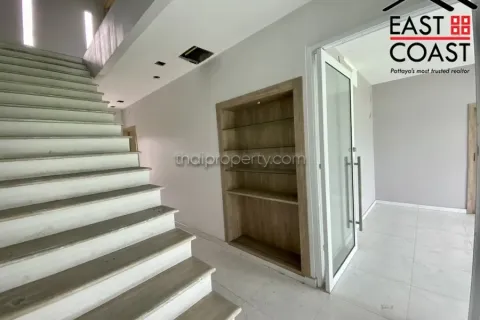 Estudio en Pattaya, Tailandia № 213673 - foto 28