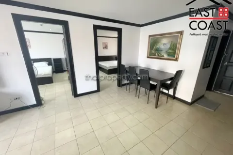 Condominio de 3 dormitorios en Jomtien Beach, Pattaya, Tailandia № 213670 - foto 4