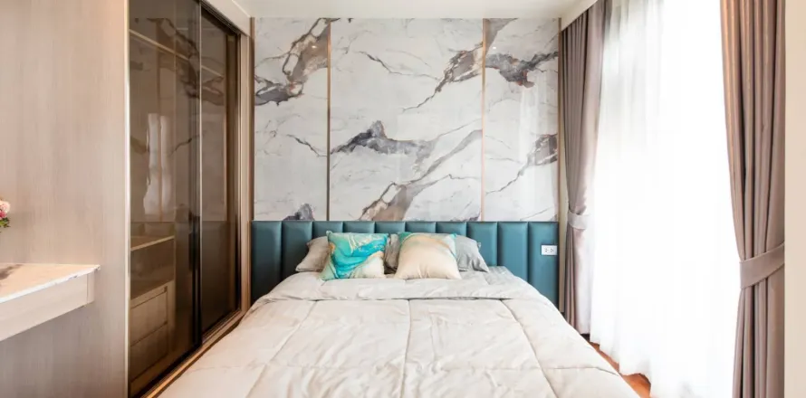 Studio in the Condo in Bang Kho Laem, Bangkok, Thailand  № 158334