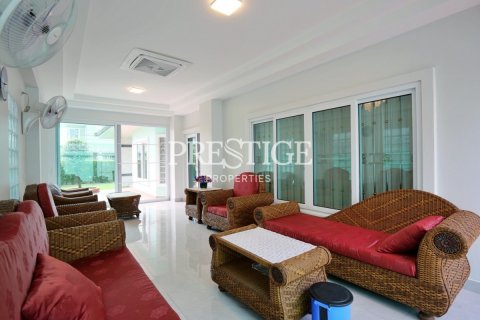 บ้านในพัทยา, ประเทศไทย 4 ห้องนอน № 197747 - รูปถ่าย 28