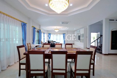บ้านในพัทยา, ประเทศไทย 4 ห้องนอน № 197747 - รูปถ่าย 9