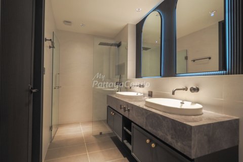 House in Bang Lamung, Thailand 5 bedrooms № 113556 - photo 19