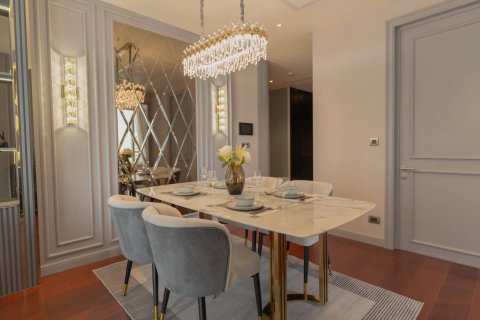 Condo in Bangkok, Thailand, 2 bedrooms  № 181140 - photo 12