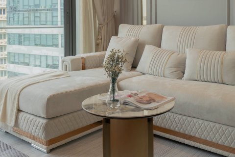 Condo in Bangkok, Thailand, 2 bedrooms  № 181140 - photo 16
