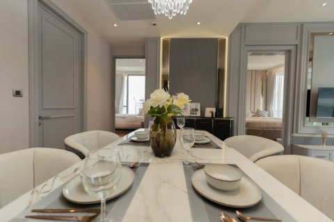 Condo in Bangkok, Thailand, 2 bedrooms  № 181140 - photo 10