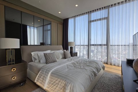 Condo in Bangkok, Thailand, 3 bedrooms  № 181137 - photo 9