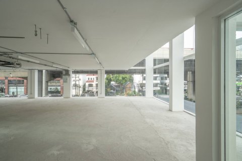 Office in Bangkok, Thailand 1500 sq.m. № 181138 - photo 8