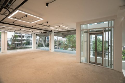 Office in Bangkok, Thailand 1500 sq.m. № 181138 - photo 3