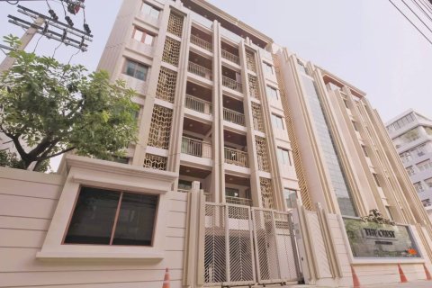 Condo in Bangkok, Thailand, 3 bedrooms  № 181142 - photo 19