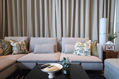Condo in Bangkok, Thailand, 3 bedrooms  № 181142 - photo 4