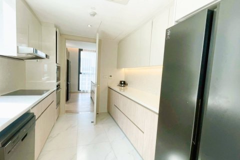 Penthouse in Bangkok, Thailand 4 bedrooms № 181136 - photo 6