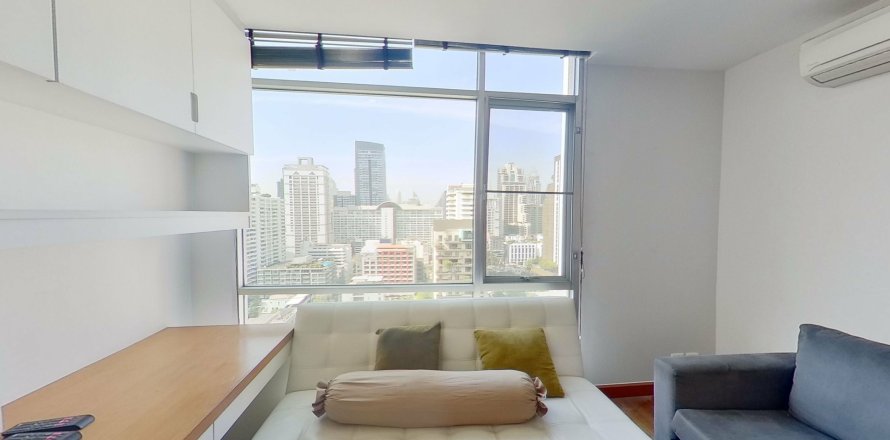 Condo à Watthana, Bangkok, Thaïlande, 3 chambres  № 164528