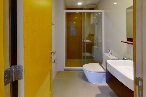Studio dans le Condo à Watthana, Bangkok, Thaïlande  № 164527 - photo 5