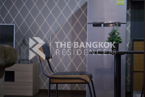 Condo in Bangkok, Thailand, 2 bedrooms  № 188425