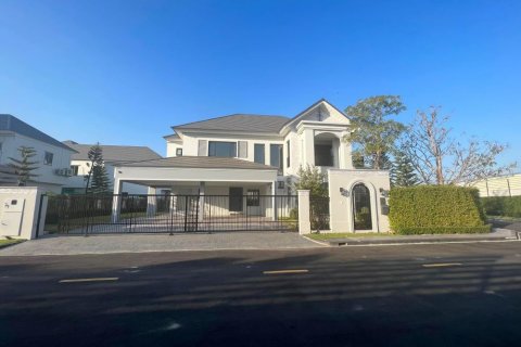 Вилла в Бангкоке, Таиланд с 4 спальнями  № 133711 - фото 4