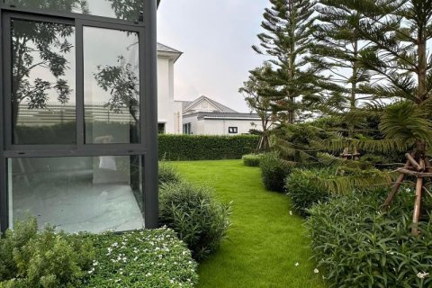 Вилла в Бангкоке, Таиланд с 4 спальнями  № 133711 - фото 8