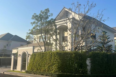 Вилла в Бангкоке, Таиланд с 4 спальнями  № 133711 - фото 2