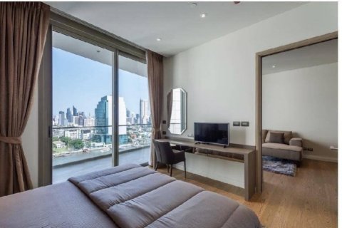 Кондоминиум с 2 спальнями в Кхлонг Сане, Бангкок, Таиланд № 133709 - фото 4