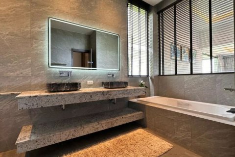 Villa à Phuket, Thaïlande 4 chambres № 133713 - photo 14