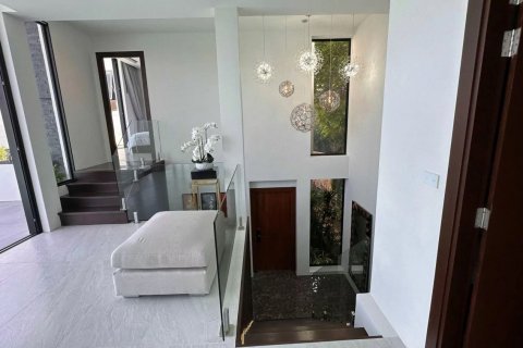 Villa à Phuket, Thaïlande 4 chambres № 133713 - photo 16