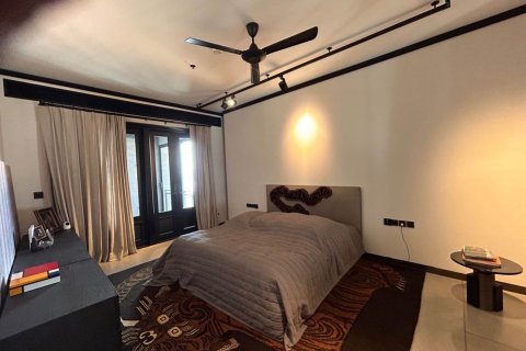 Кондоминиум с 4 спальнями в Сатхоне, Бангкок, Таиланд № 133715 - фото 12