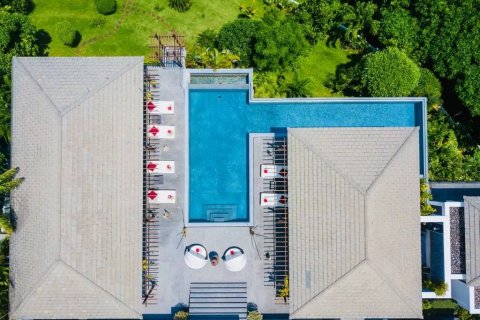 Villa in Phuket, Thailand 4 bedrooms № 133714 - photo 1