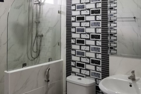 Дом в Лампанге, Таиланд с 5 спальнями  № 135532 - фото 17