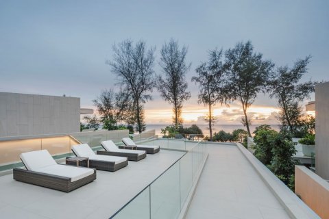 Villa in Phuket, Thailand 3 bedrooms № 133751 - photo 23