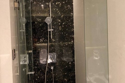 Condo in Bangkok, Thailand, 1 bedroom  № 133689 - photo 9