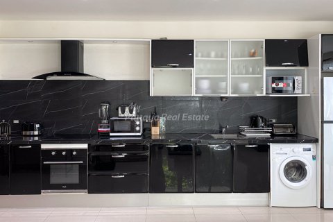 Condo in Pattaya, Thailand, 2 bedrooms № 191266 - photo 4