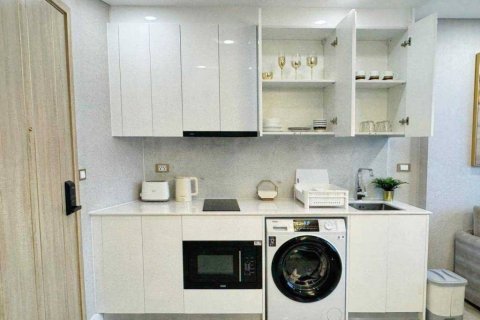 Condo in Bang Lamung, Thailand, 1 bedroom  № 157437 - photo 3