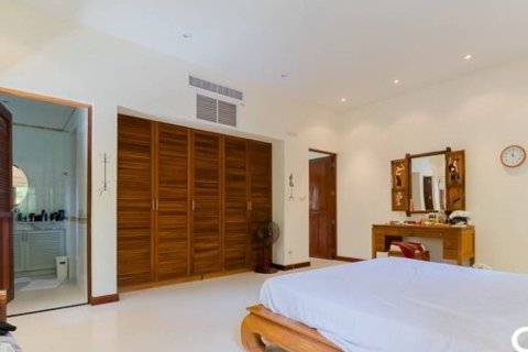 Villa in Hua Hin, Thailand 5 bedrooms № 157436 - photo 10