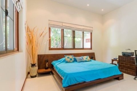 Villa in Hua Hin, Thailand 5 bedrooms № 157436 - photo 9