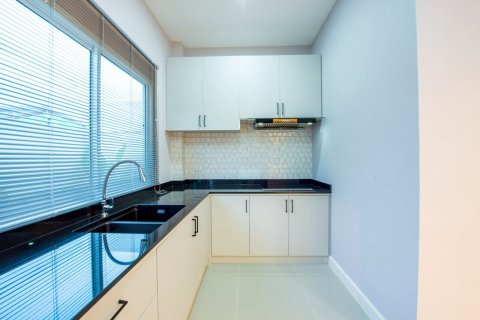 Вилла в Паттайе, Таиланд с 3 спальнями  № 147393 - фото 15