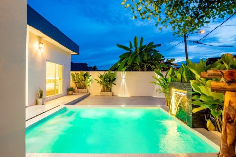 Вилла в Паттайе, Таиланд с 3 спальнями  № 147393 - фото 20