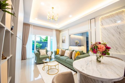 Вилла в Паттайе, Таиланд с 3 спальнями  № 147393 - фото 7