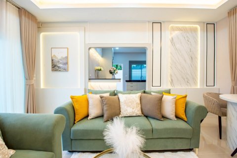 Вилла в Паттайе, Таиланд с 3 спальнями  № 147393 - фото 14