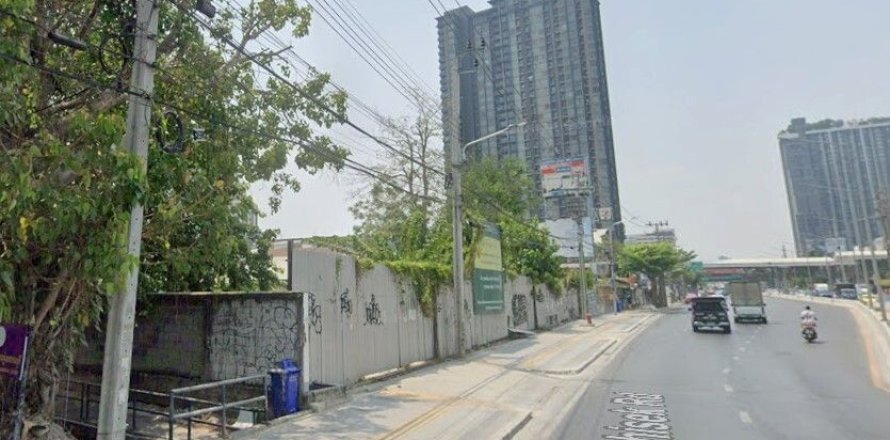 Land in Bangkok, Thailand 6400 sq.m. № 147392