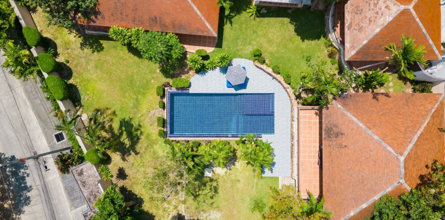 Villa in Ko Samui, Thailand 3 bedrooms № 180046
