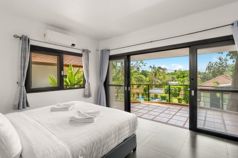 Villa in Ko Samui, Thailand 3 bedrooms № 180046 - photo 13