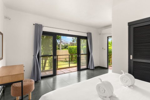 Villa in Ko Samui, Thailand 3 bedrooms № 180046 - photo 6
