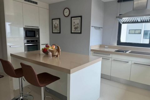 Penthouse à Bangkok, Thaïlande 4 chambres № 134646 - photo 3