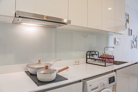 Studio in the Condo in Watthana, Bangkok, Thailand  № 159458 - photo 24