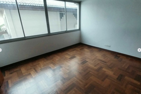 Townhouse in Watthana, Bangkok, Thailand 3 bedrooms № 159459 - photo 9