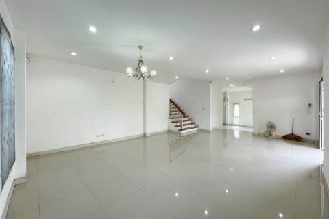 Maison à Khlong Sam Wa, Bangkok, Thaïlande 4 chambres № 164397 - photo 4