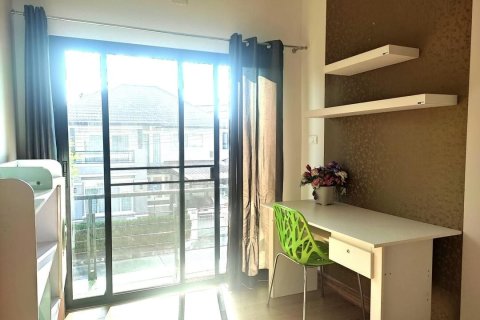 House in San Kamphaeng, Thailand 3 bedrooms № 158434 - photo 17