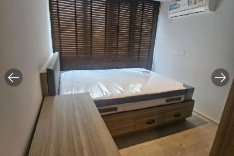 Condo in Bangkok, Thailand, 2 bedrooms № 158432 - photo 3