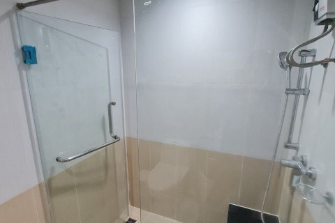 Studio in the Condo in Watthana, Bangkok, Thailand  № 158428 - photo 11