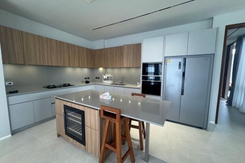 Дом в Сураттхани, Таиланд с 5 спальнями  № 158429 - фото 8